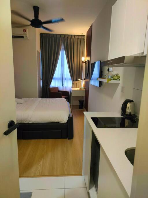 Sini Stay Horizon Suites KLIA (Blue Room) photo 7