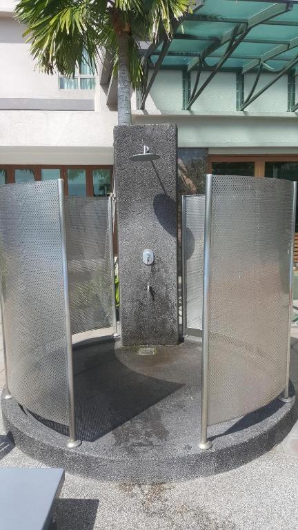 Photo 44