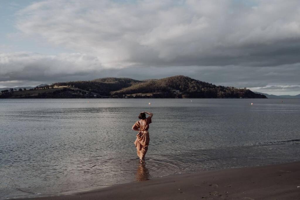 Your Bruny Island Beach Getaway