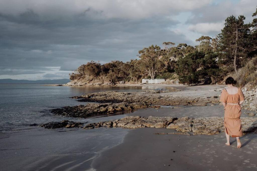 Your Bruny Island Beach Getaway