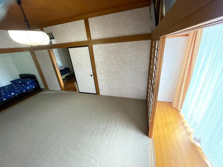 草津温泉、スキー場、湯畑、熱帯圏車で5分以内！最大27人宿泊可能
