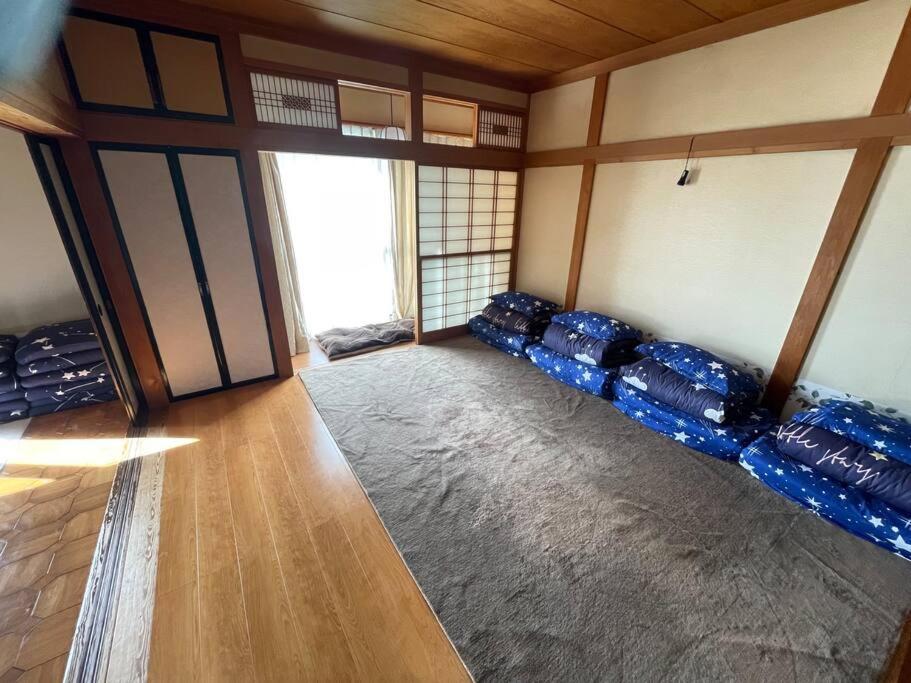 草津温泉、スキー場、湯畑、熱帯圏車で5分以内！最大27人宿泊可能