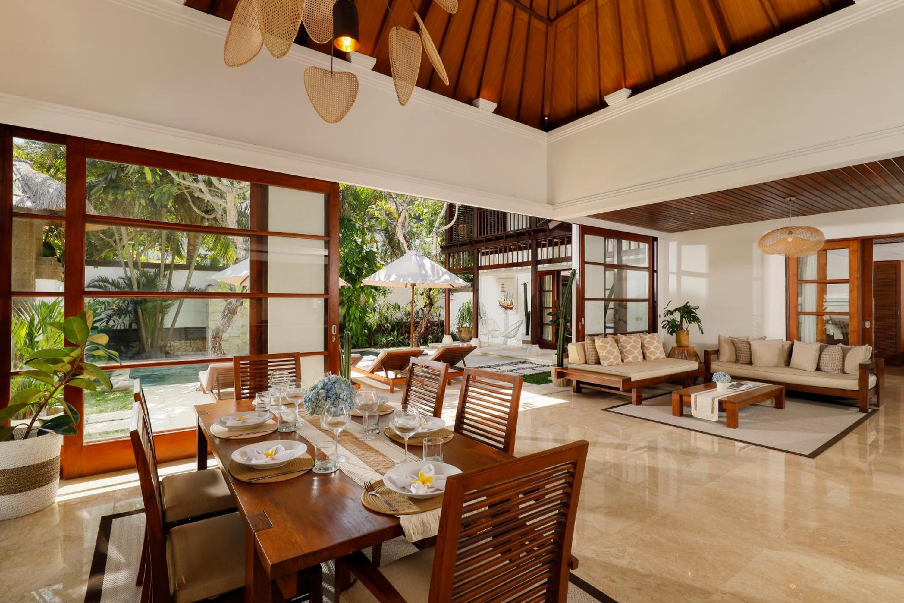 Jimbaran Beach Villas by Nakula