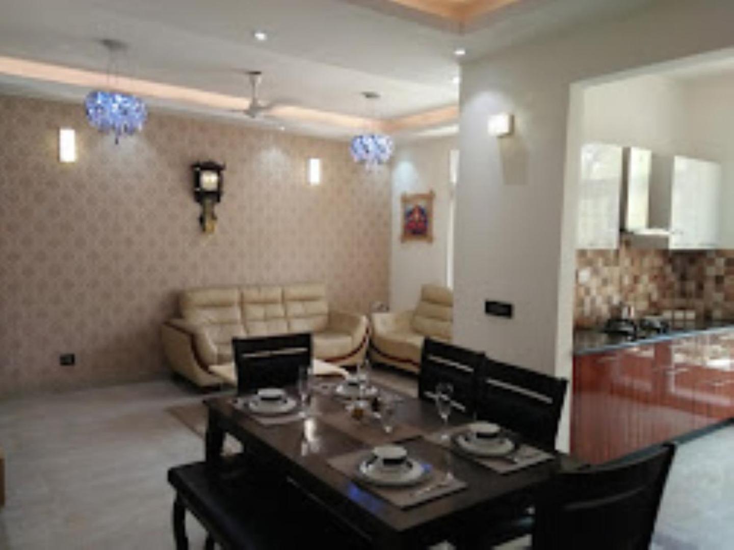 HOTEL VASUNDHARA GRAND , Ghaziabad view 4