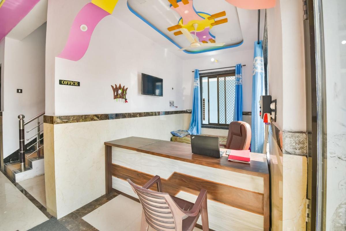 hotel reception