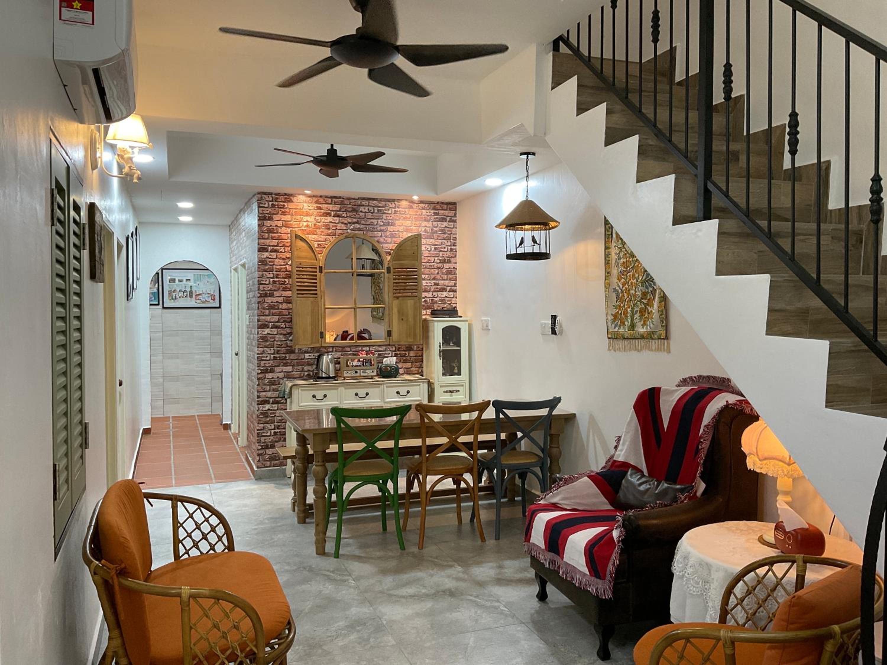 Jessie Home photo 7