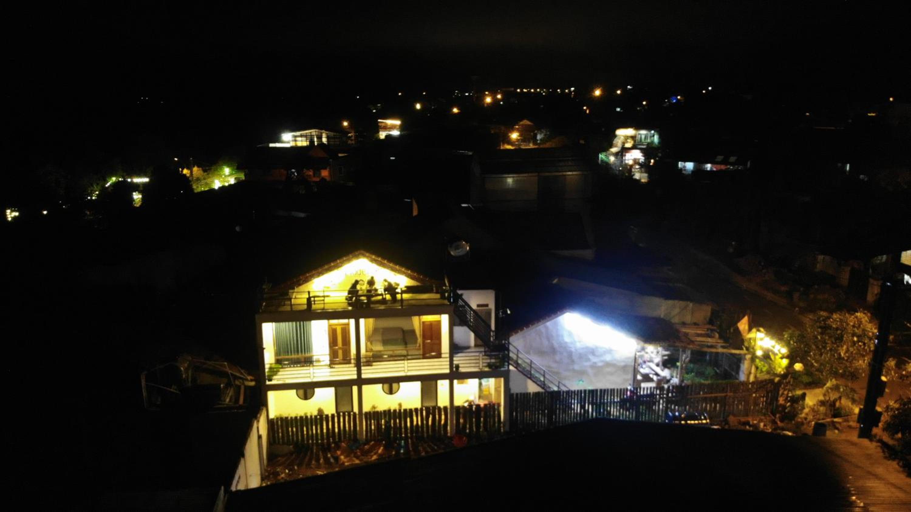 Photo 42