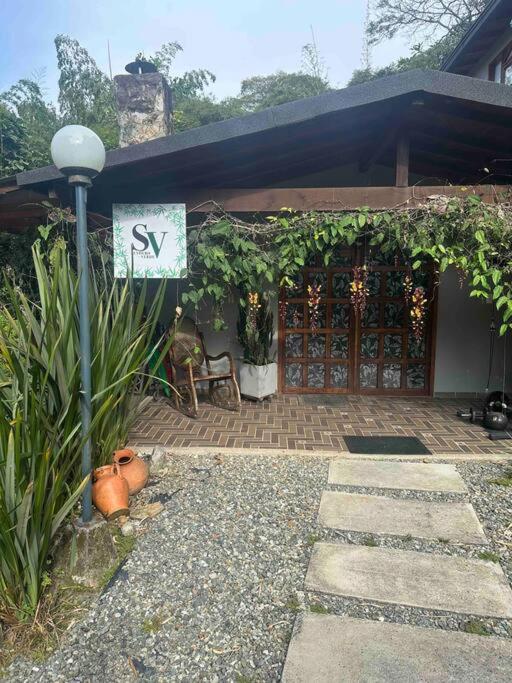 Cabaña sendero verde