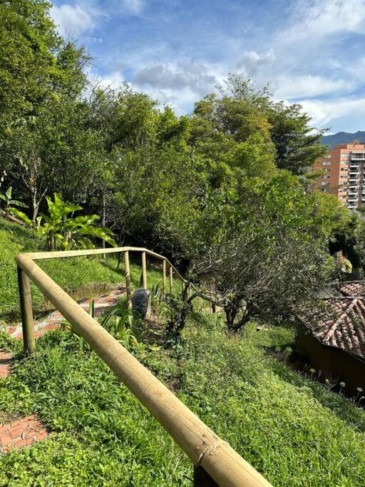 Cabaña sendero verde