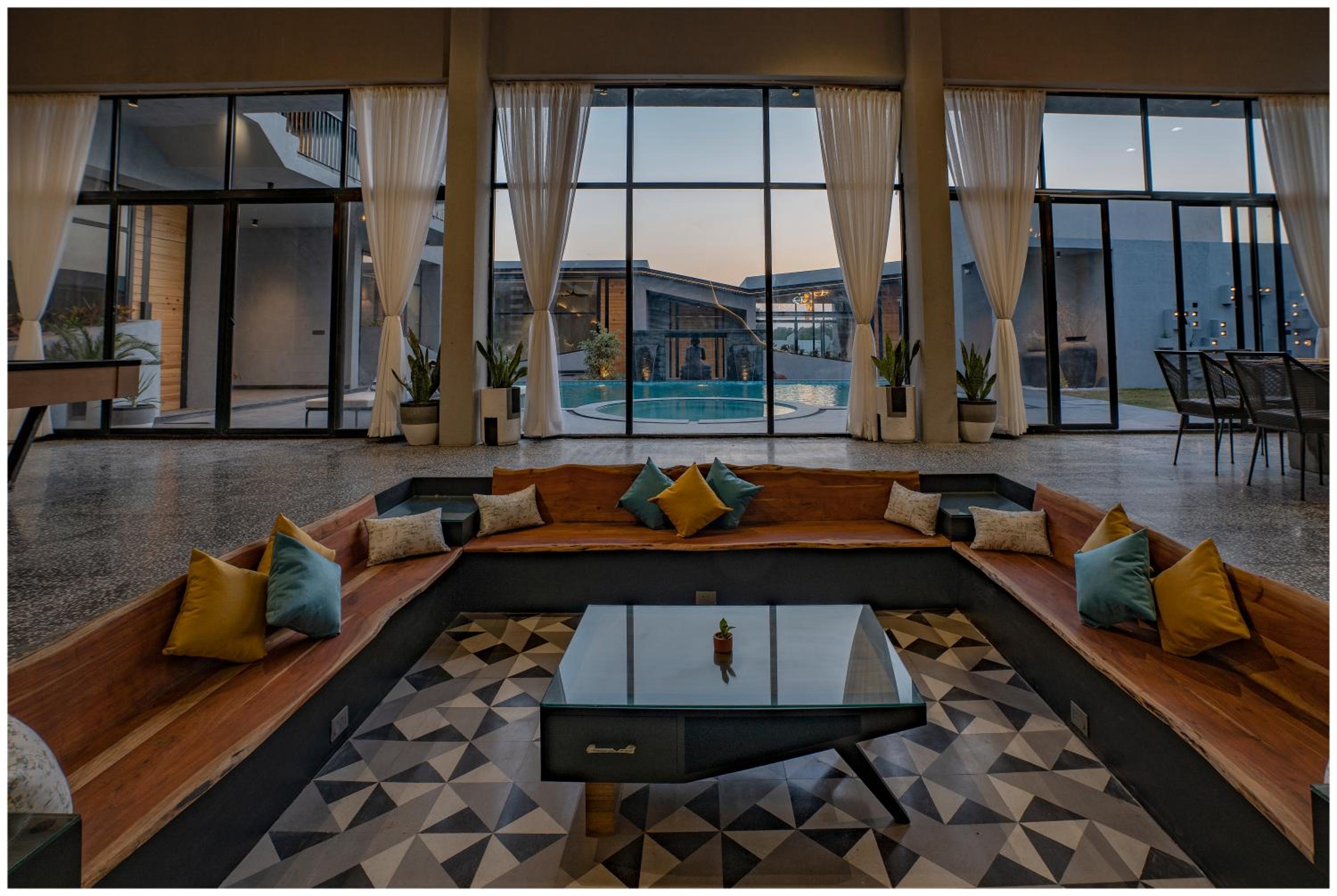 lounge