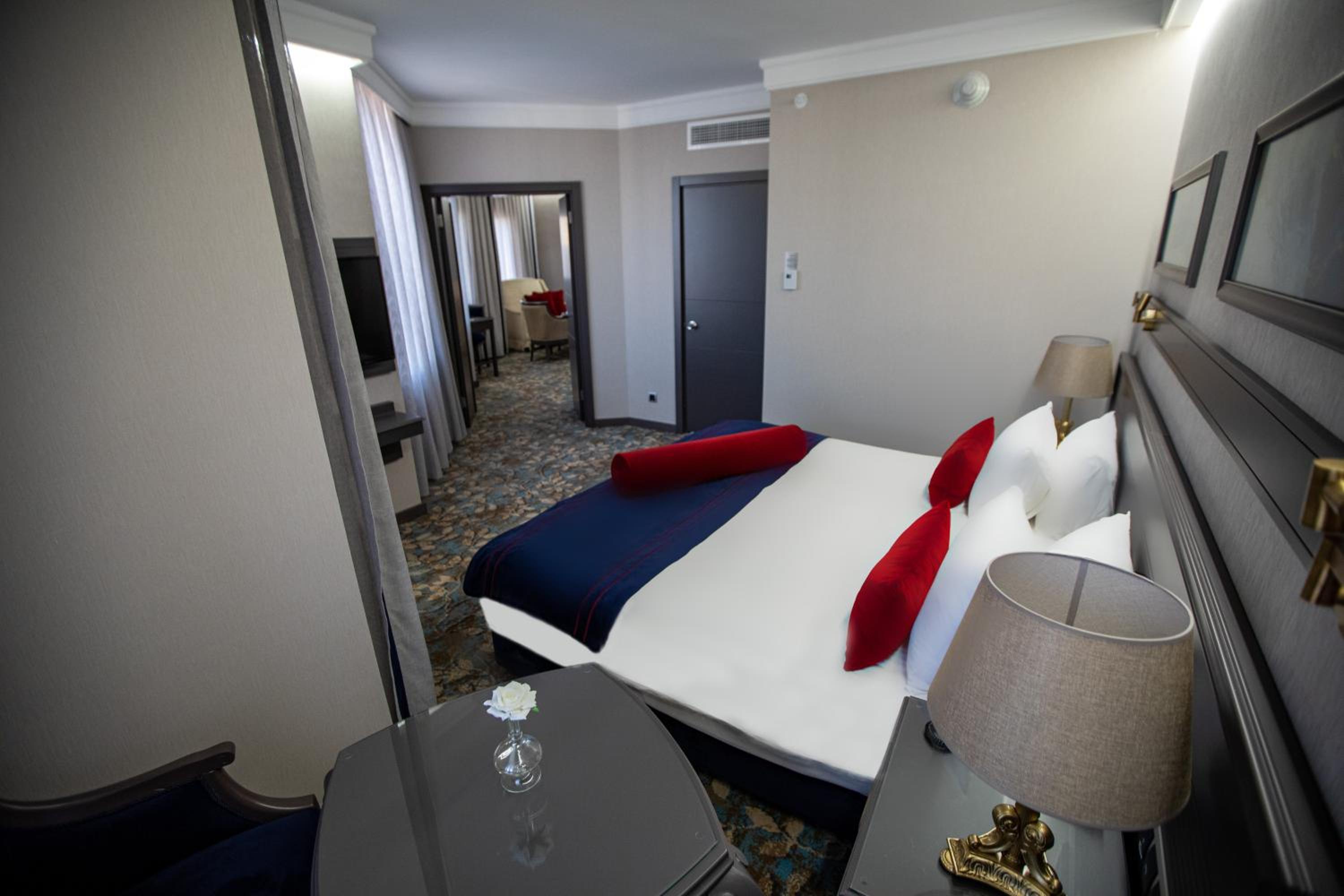 Grand Cevahir Hotel Convention Center - Image 30