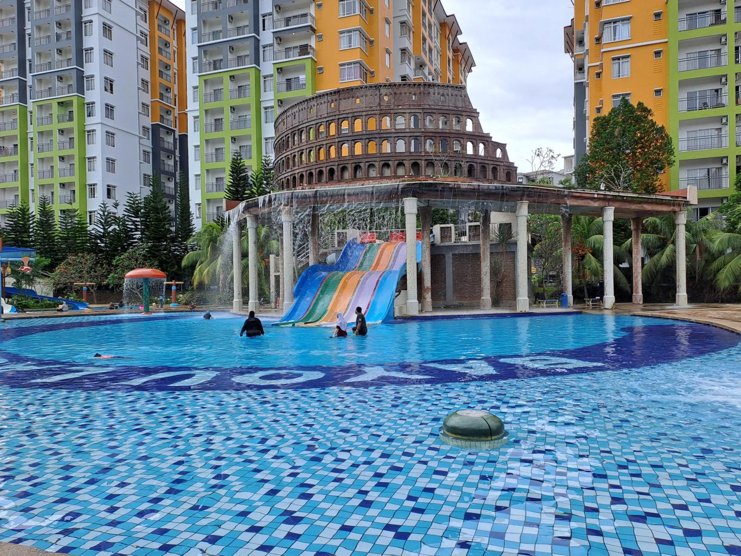 AZ Homestay 4 Waterpark Tickets photo 3