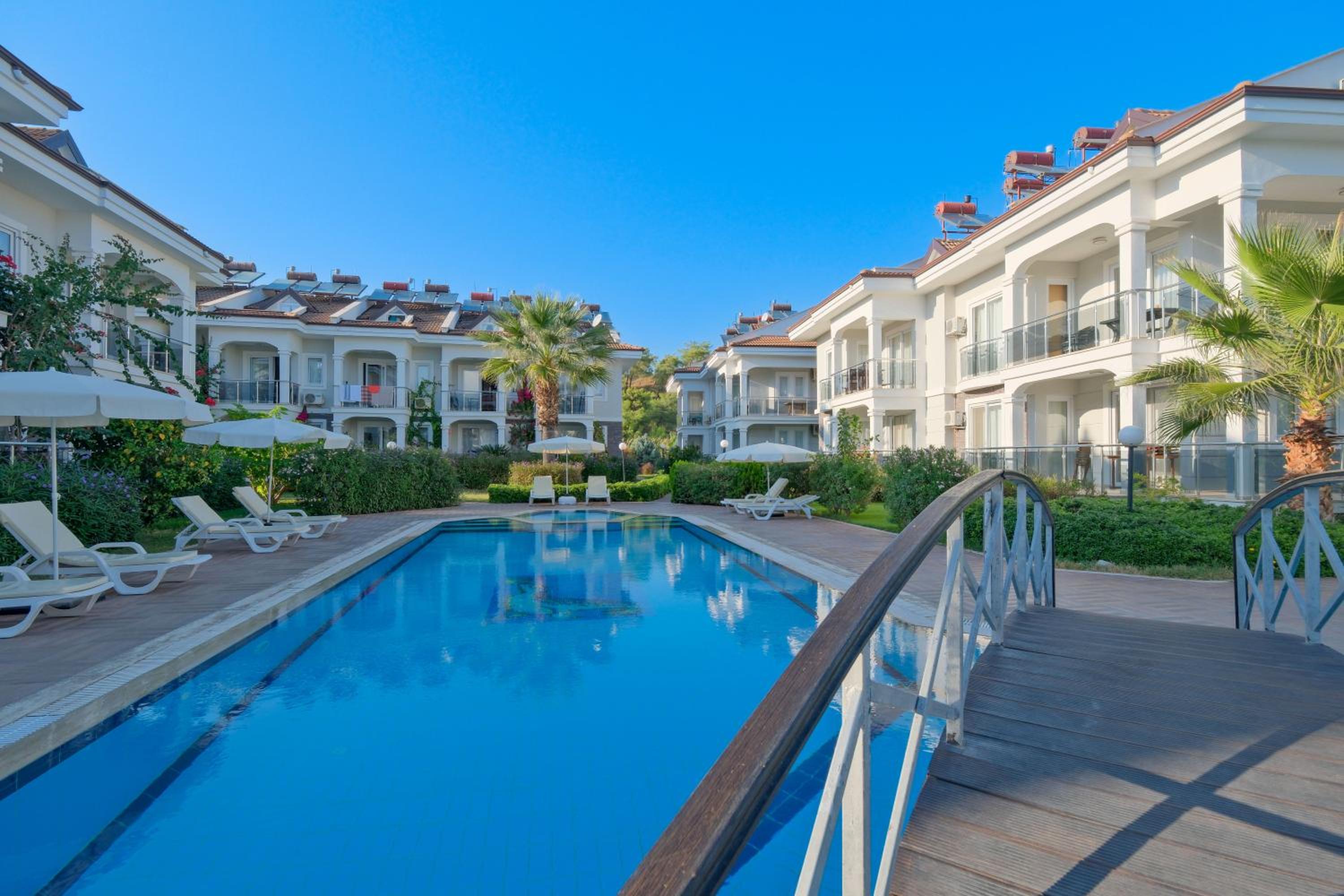 Legend Apartments