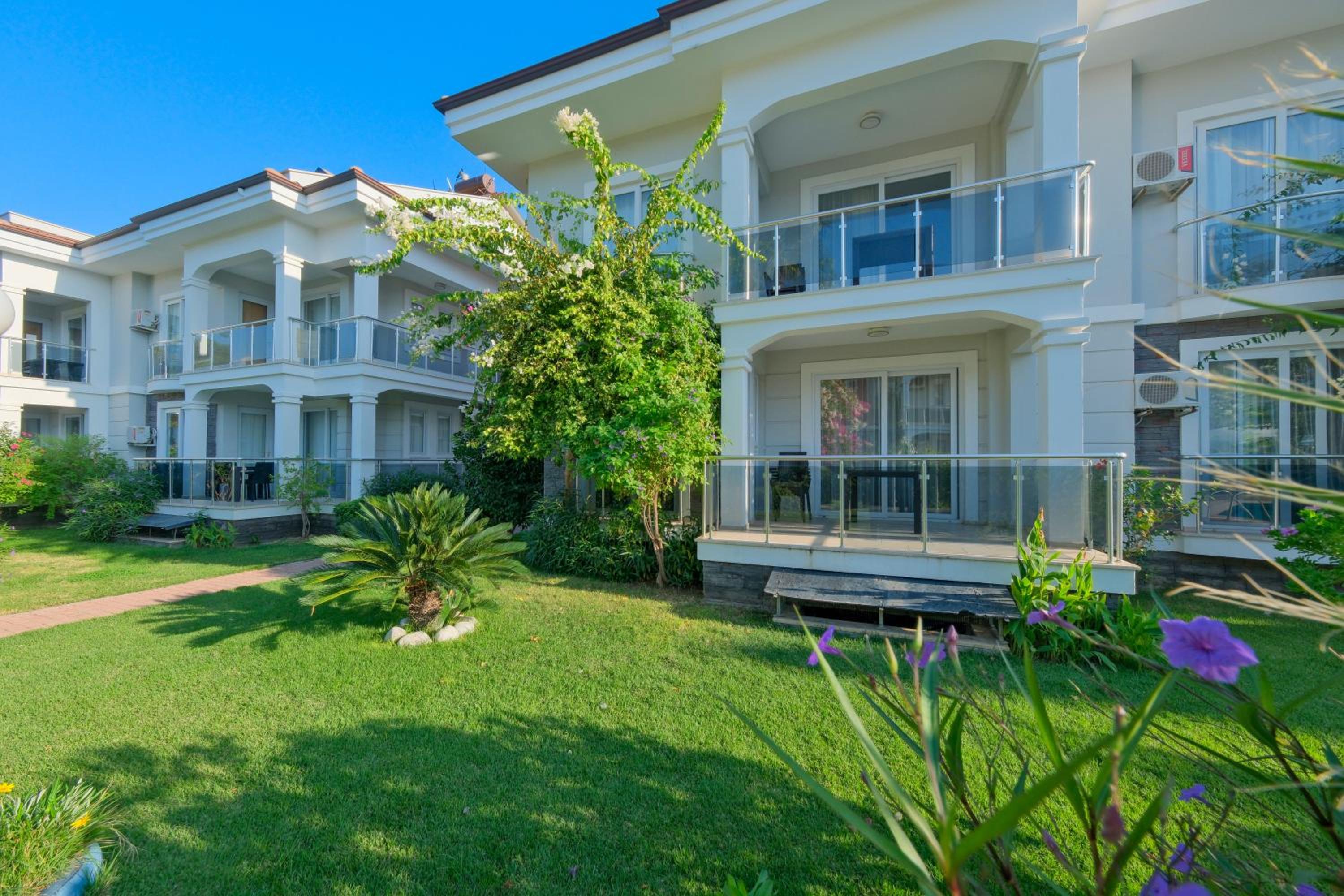 Legend Apartments