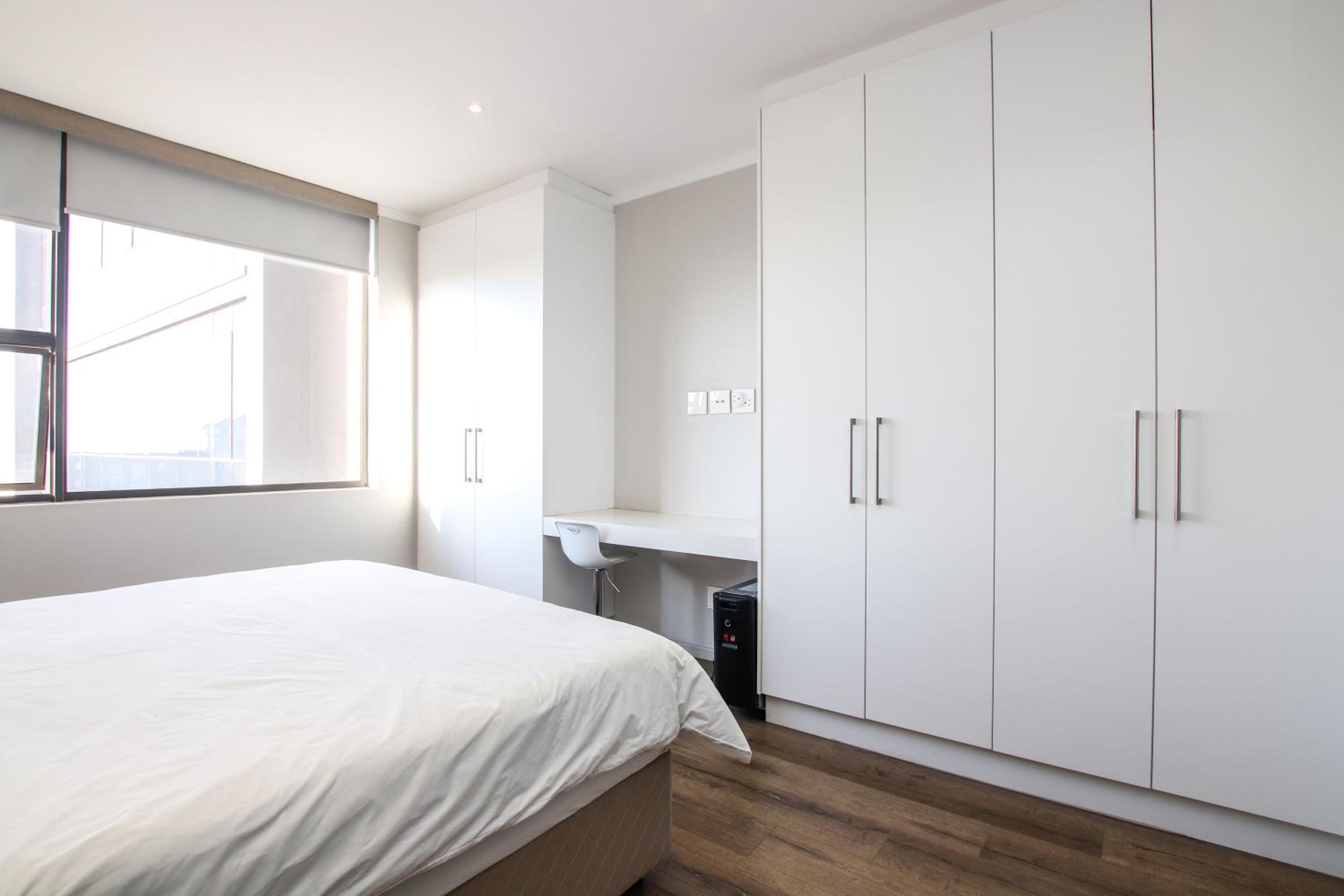 Sandton Smart Apartment Twelve