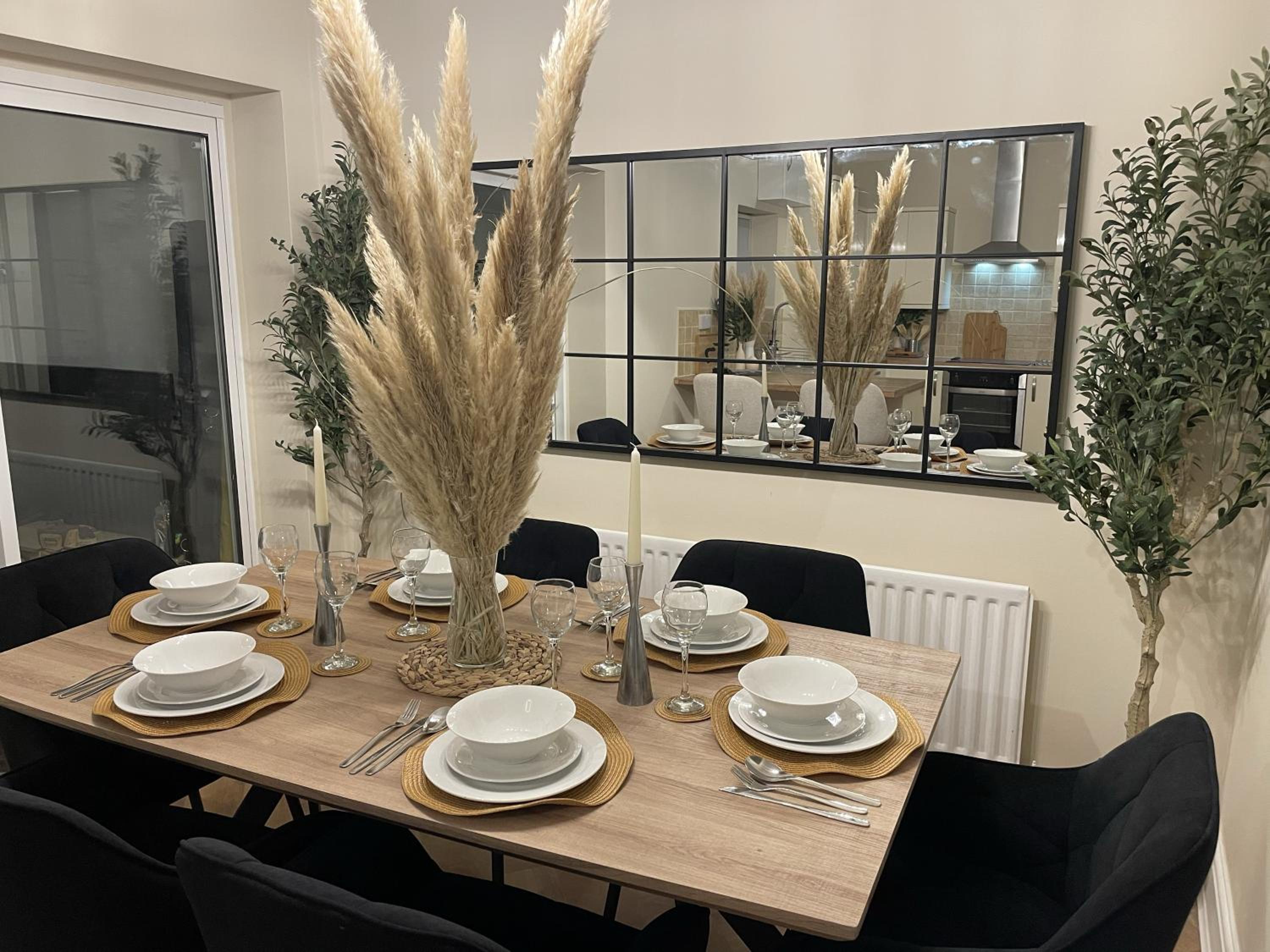 Hotel Chateau By The Sea - Luxury Hotel Style 3 Bed With Hot Tub