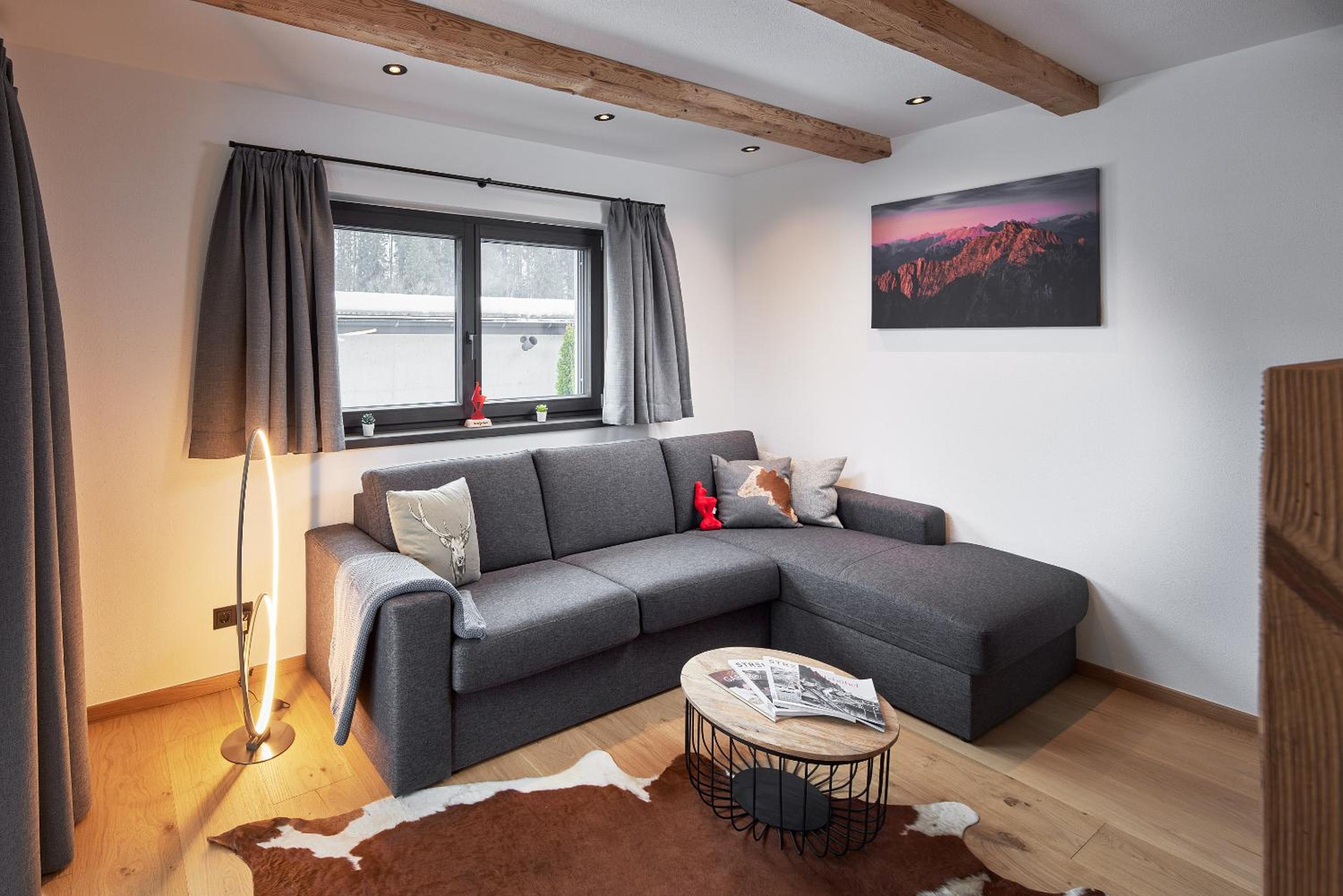 Alpin Residenzen Eichenheim Aurach bei Kitzbühel by Alpina-Holiday