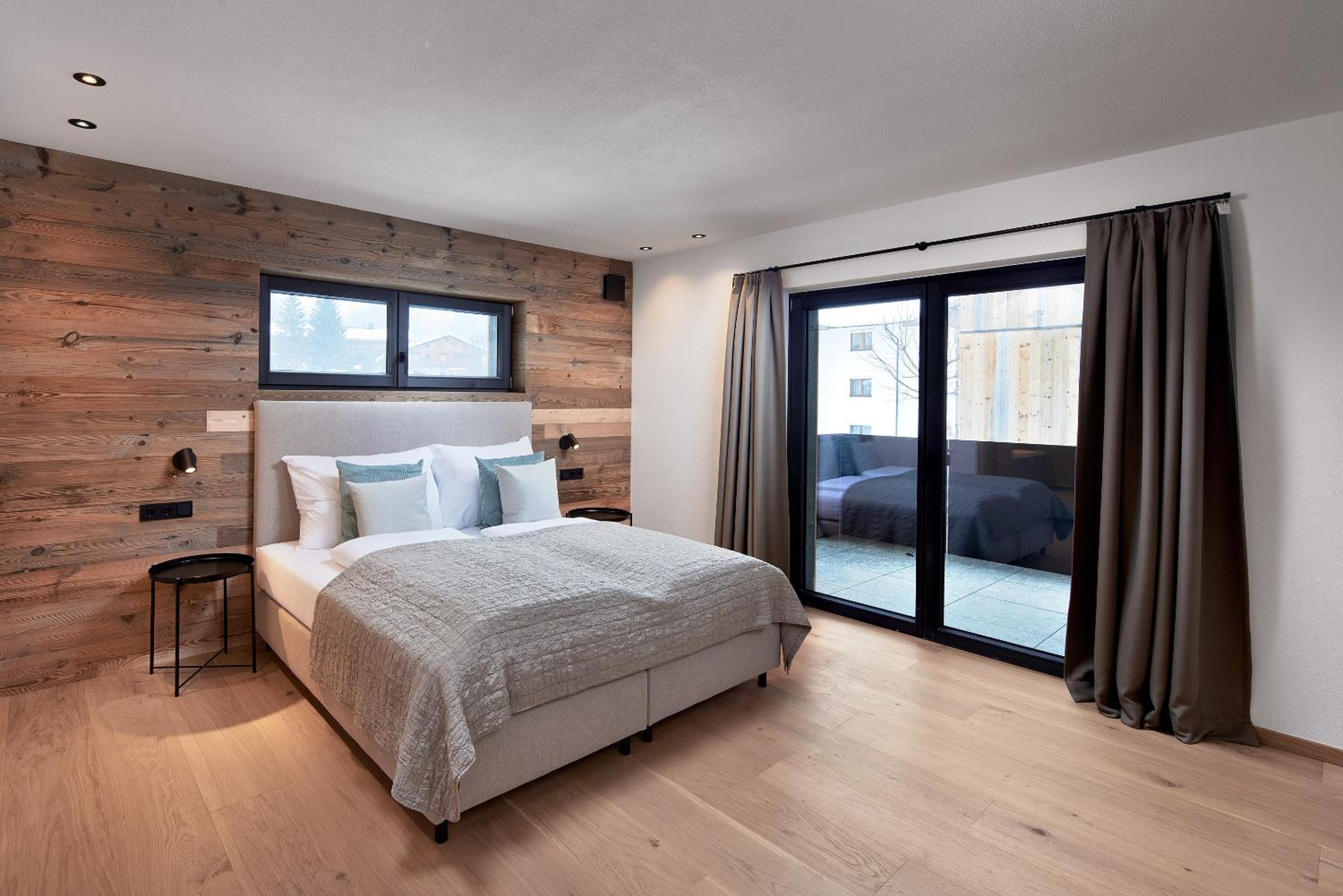 Alpin Residenzen Eichenheim Aurach bei Kitzbühel by Alpina-Holiday