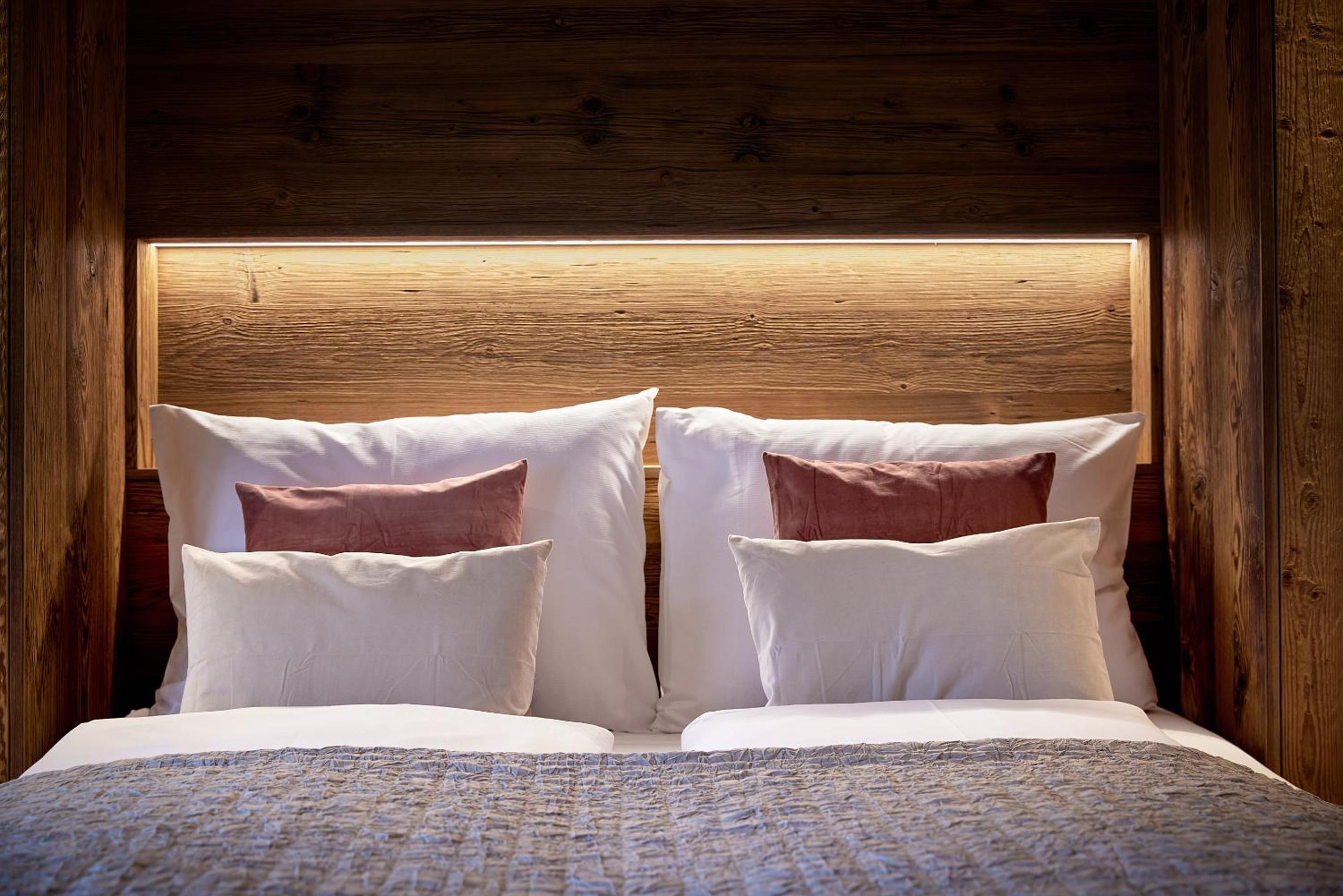 Alpin Residenzen Eichenheim Aurach bei Kitzbühel by Alpina-Holiday