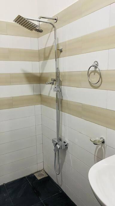 Eden Residence Home Stay Ja Ela near Airport Highway Exit