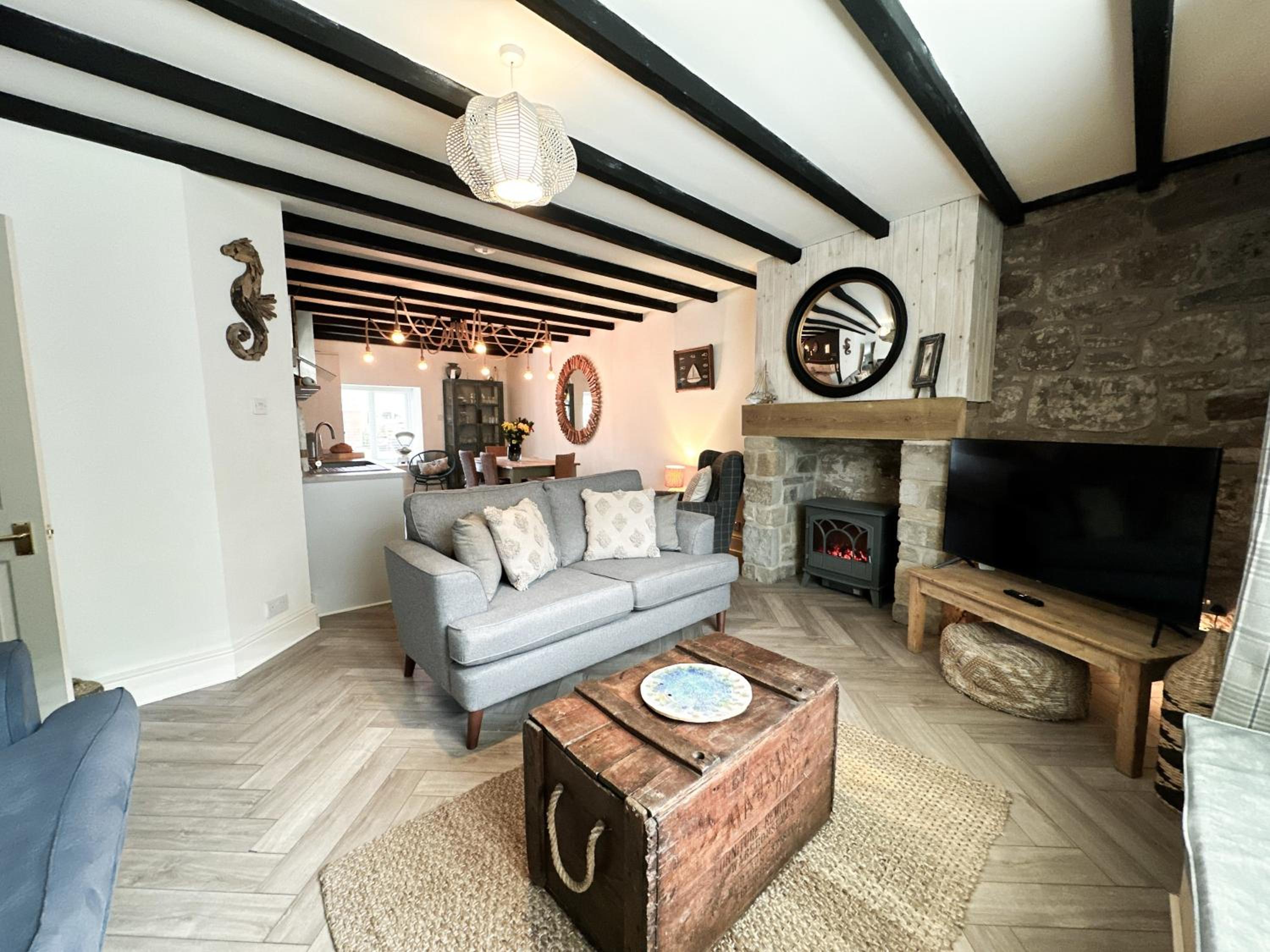 Harbour Way Cottage by Coast & Country Stays view 3