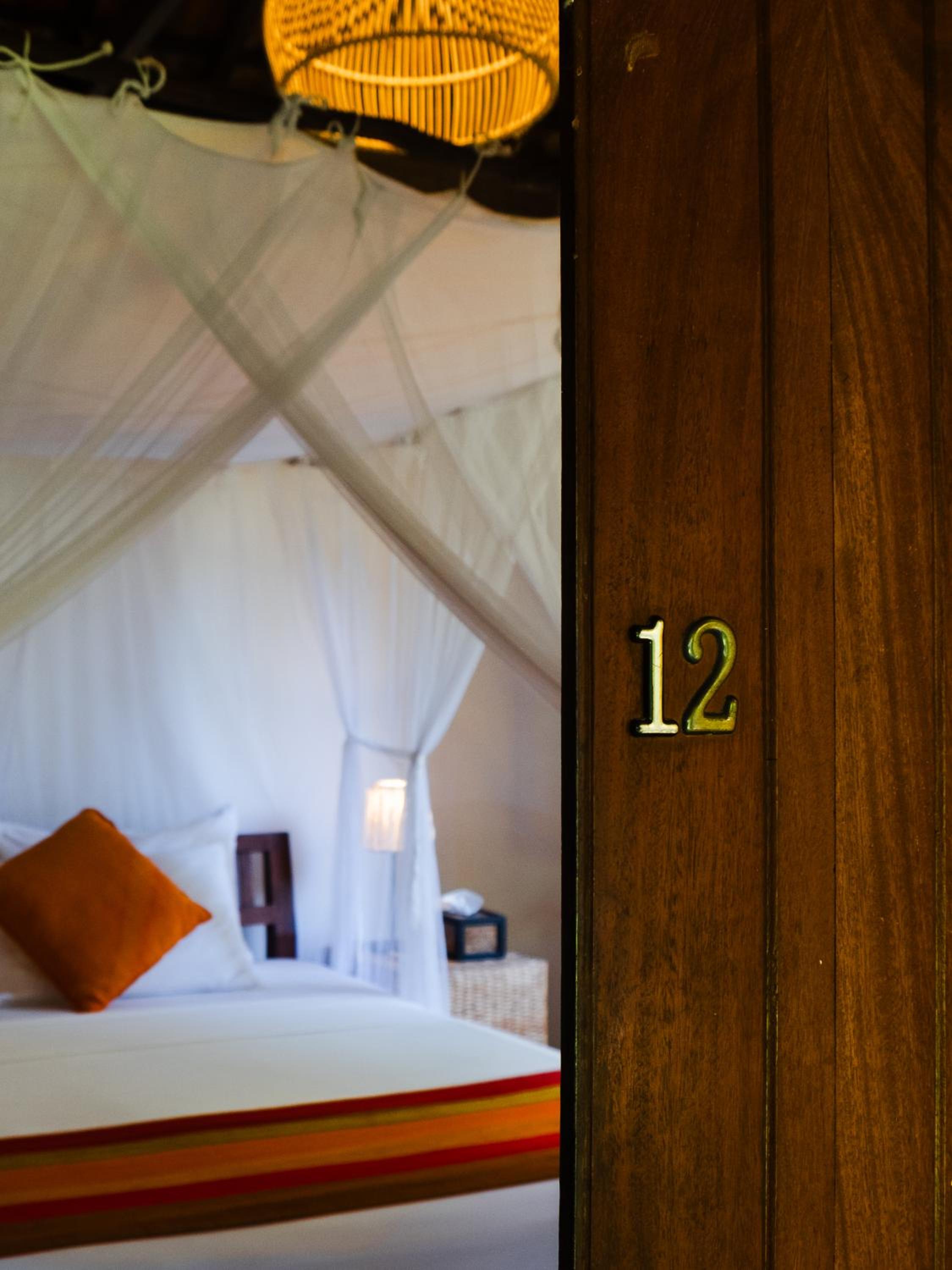 Dunes Unawatuna Hotel