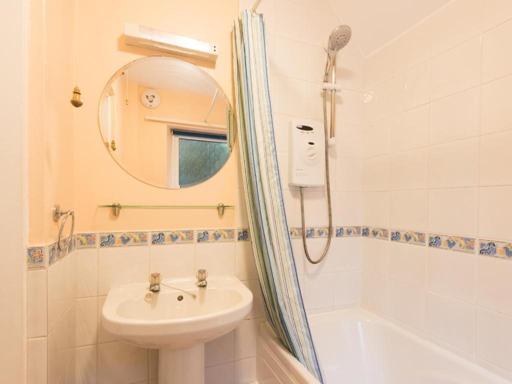 3 Bed in Keswick oc-sz328 view 5