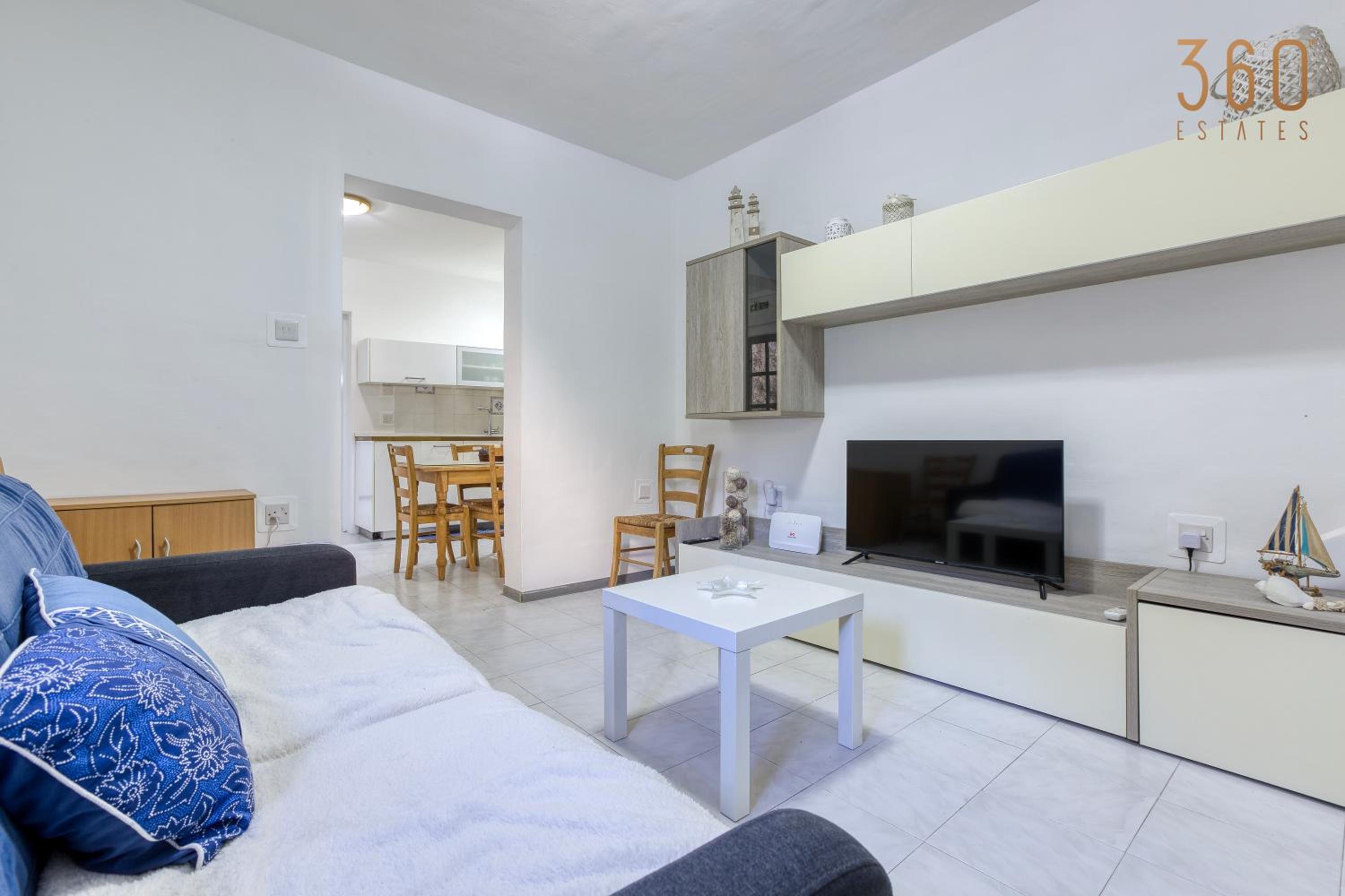 Peaceful 1BR maisonette with Sofa Bed with WIFI by 360 Estates photo 5