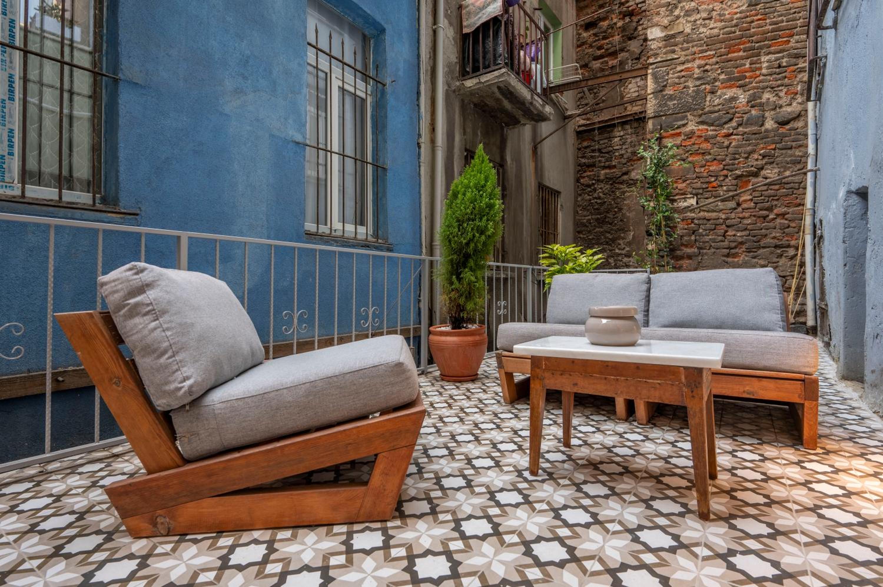 balance & terrace