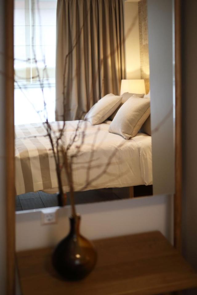 Central Luxury Apartment Love photo 3