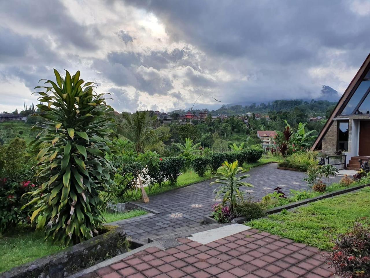 Villa Casa Serenita Batunya Bedugul view 5