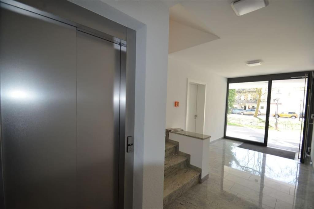 EG Ferienwohnung Merzig Stadt 60 qm PKW Stellplatz im Innenhof