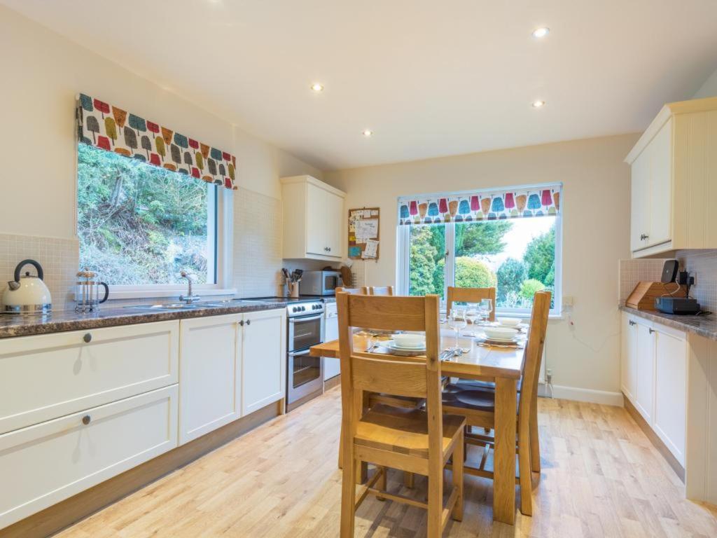 3 Bed in Keswick oc-sz194 view 5