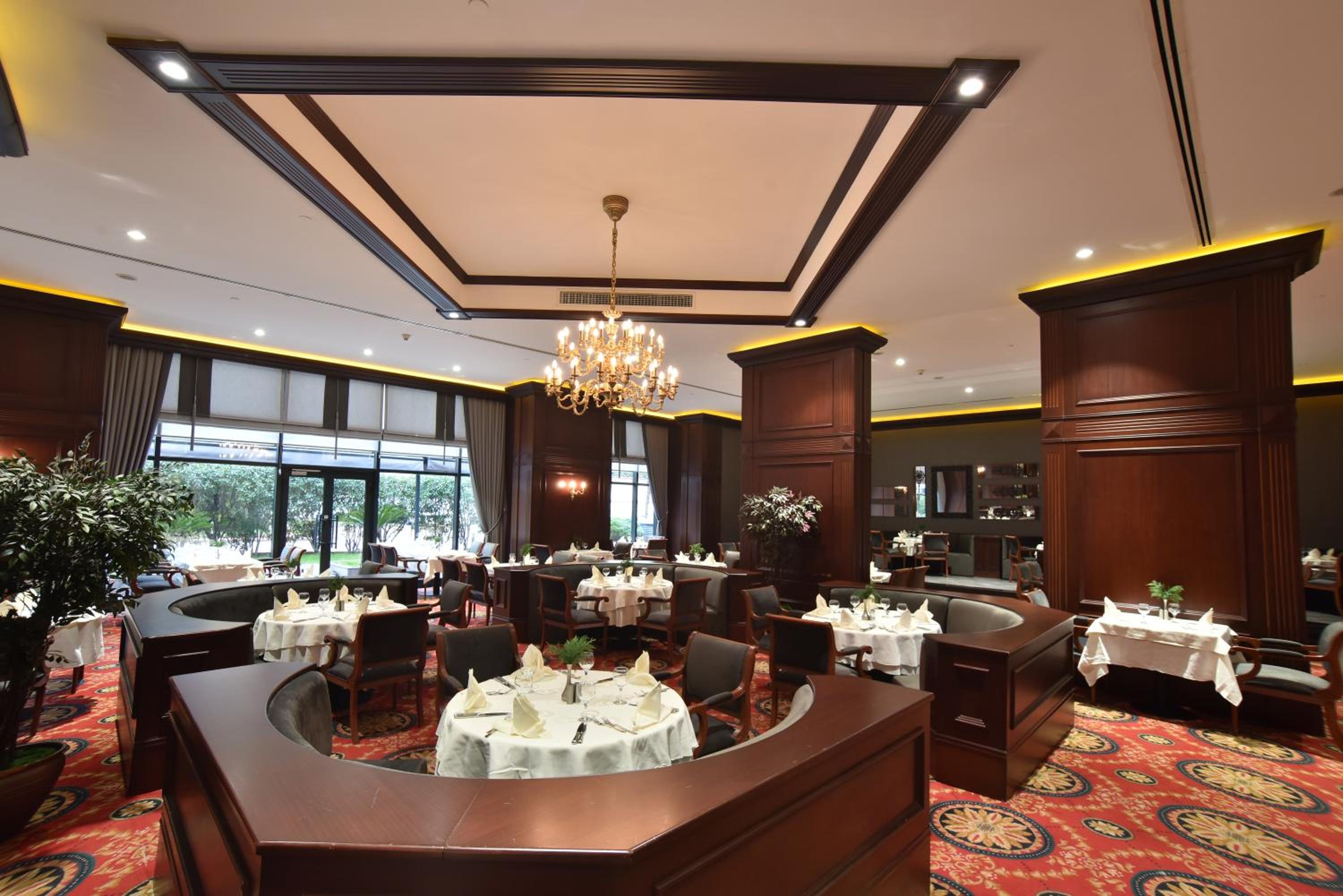 Grand Cevahir Hotel Convention Center - Image 10