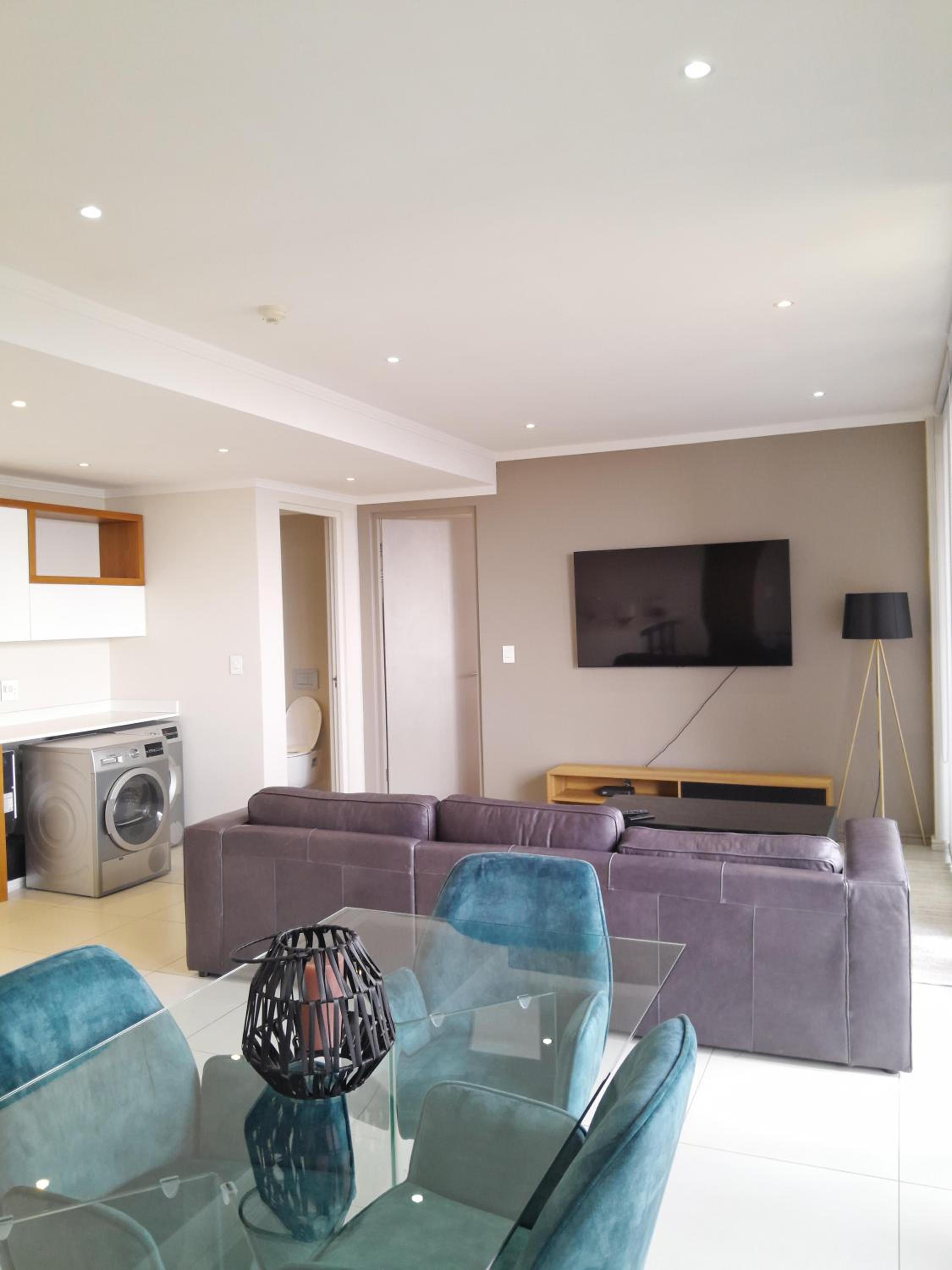 Sandton Smart Apartment Eighteen
