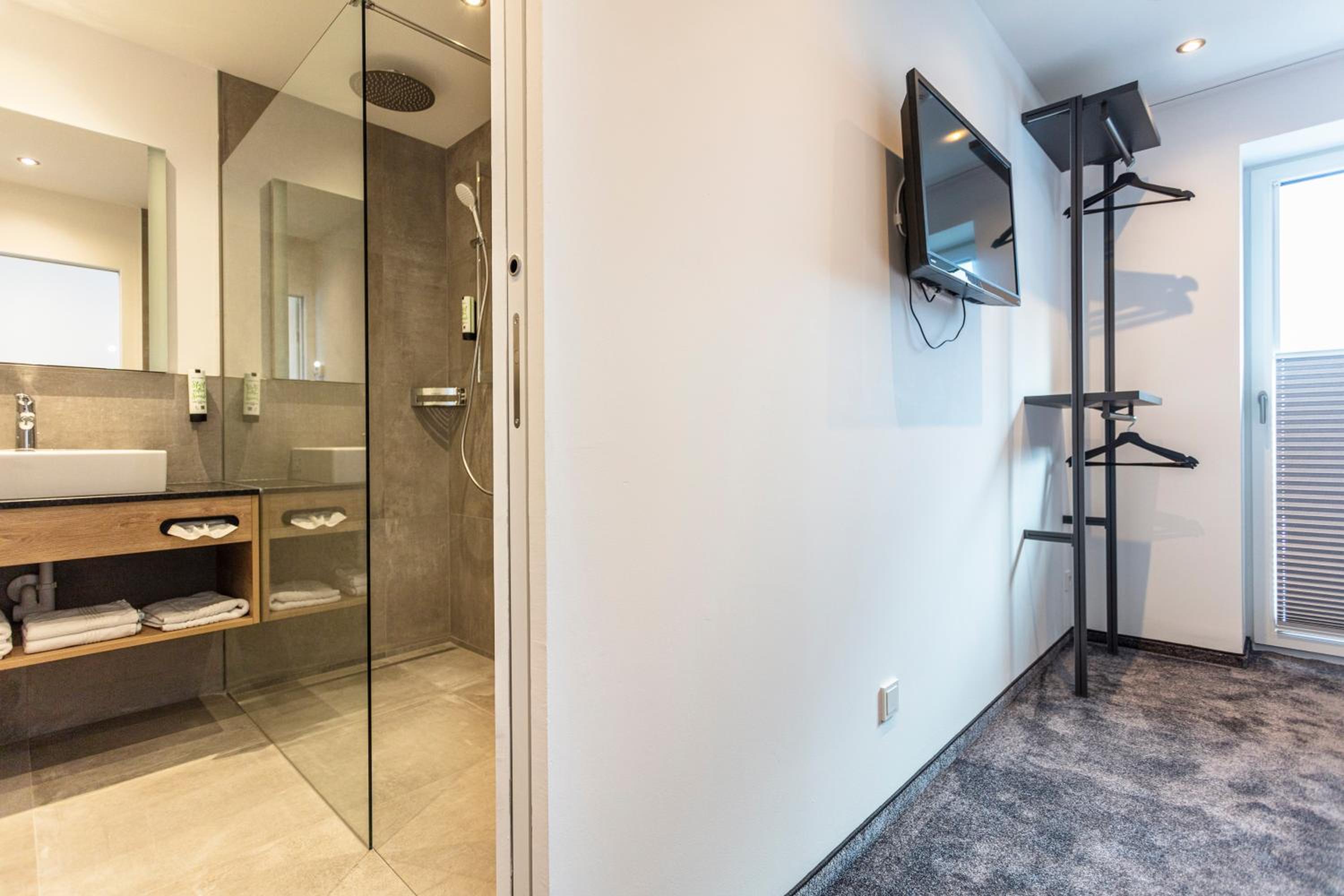 lechner living apartments