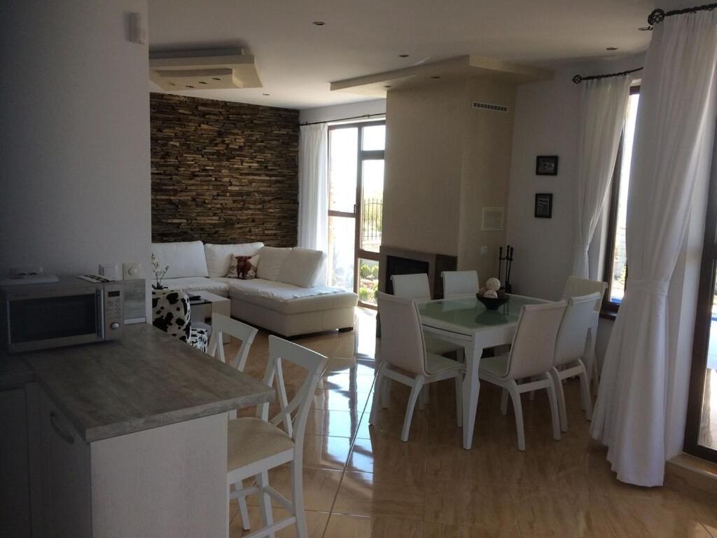 Villa Bellerose
