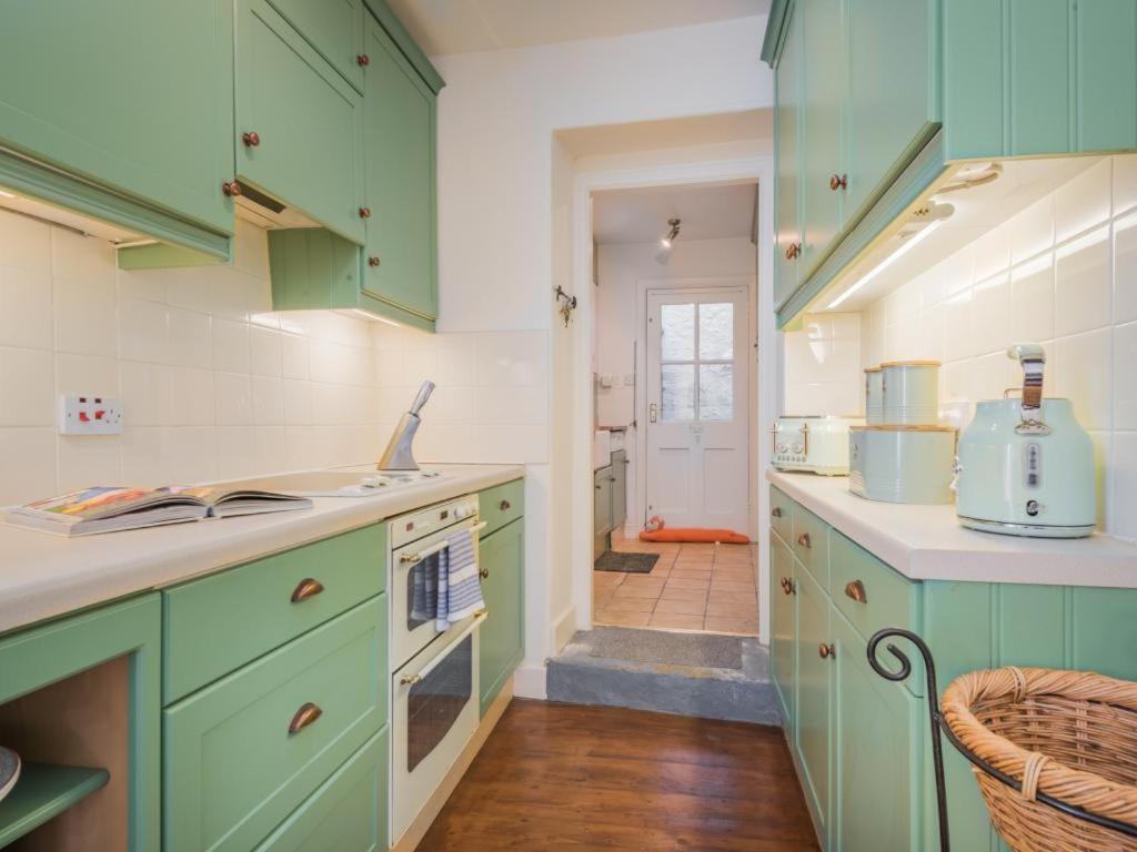 3 Bed in Keswick oc-sz575 view 5