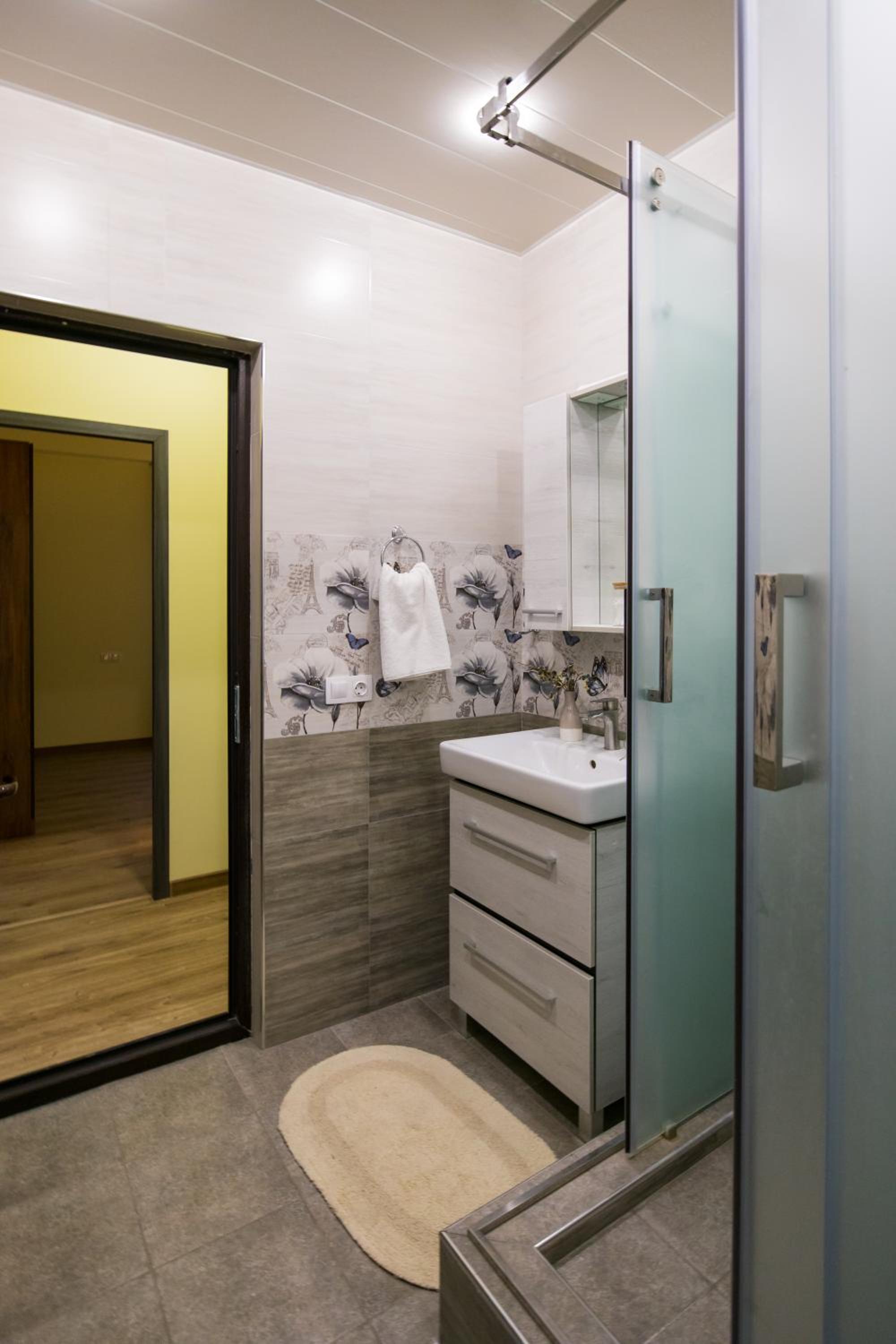 hotelise l Galleria Apartment