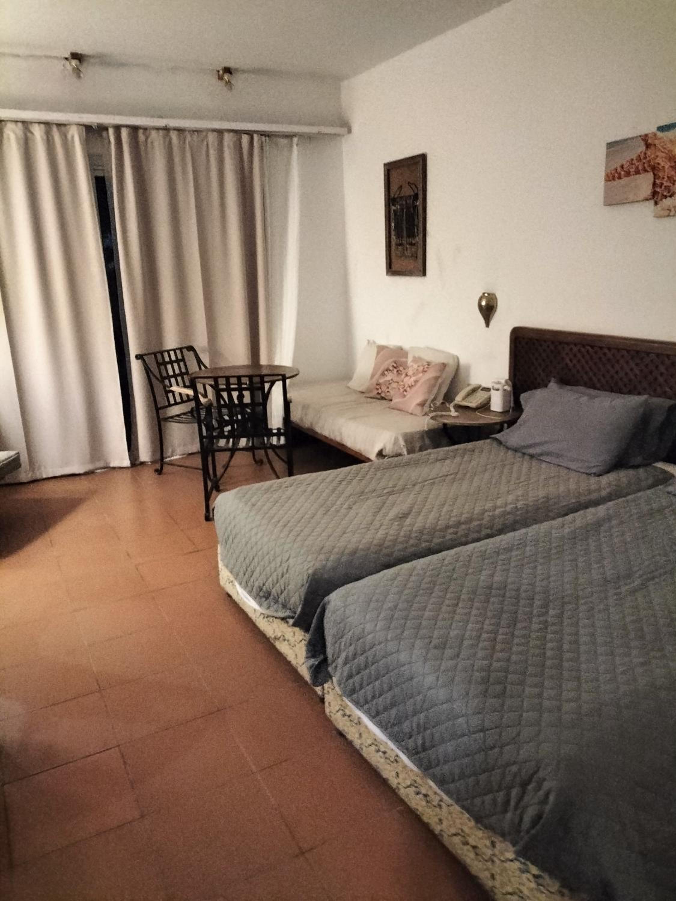 One Bedroom Apartment in Coral Bay Roby view 3