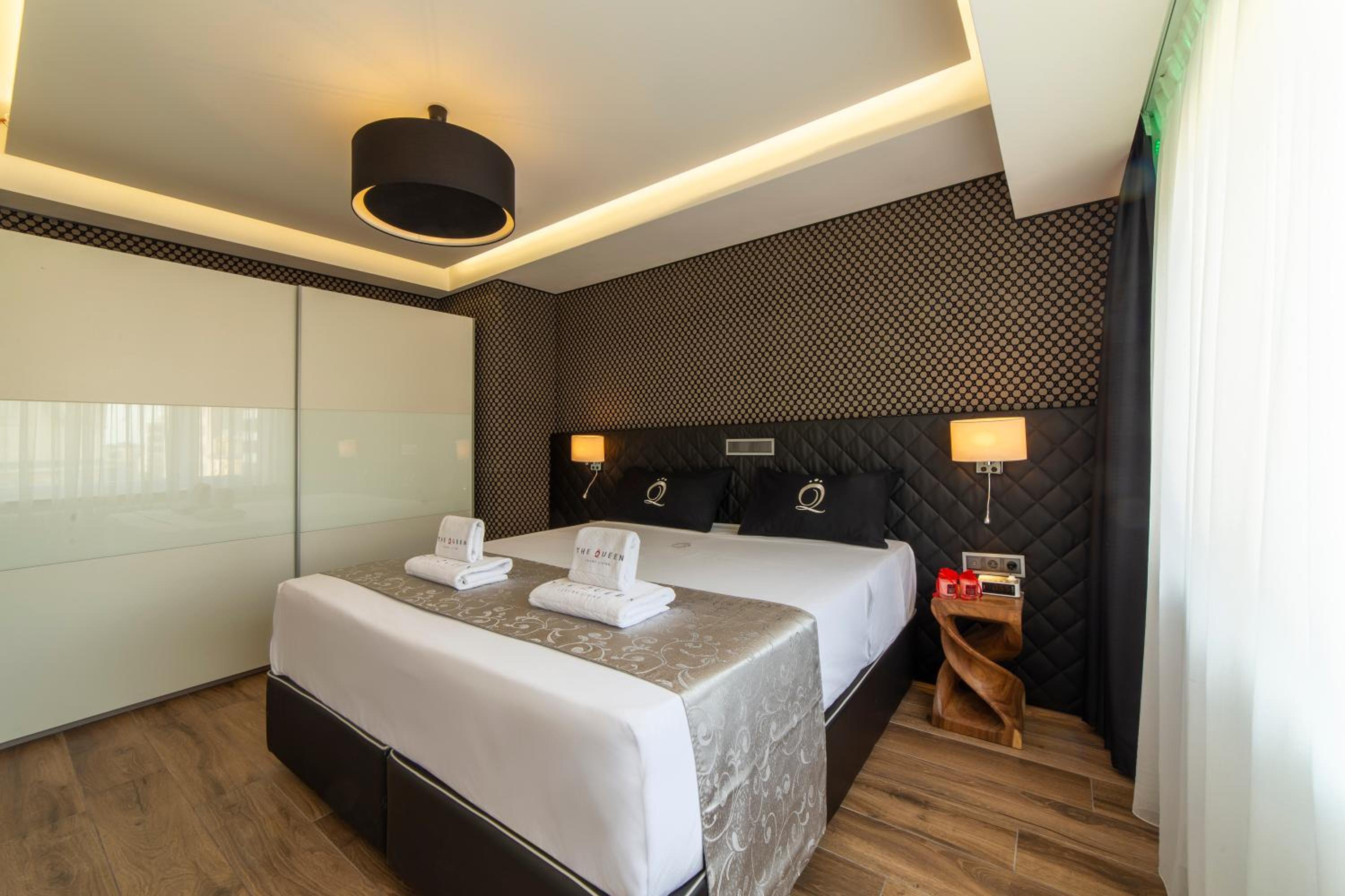 The Queen Luxury Apartments - Villa Carlotta