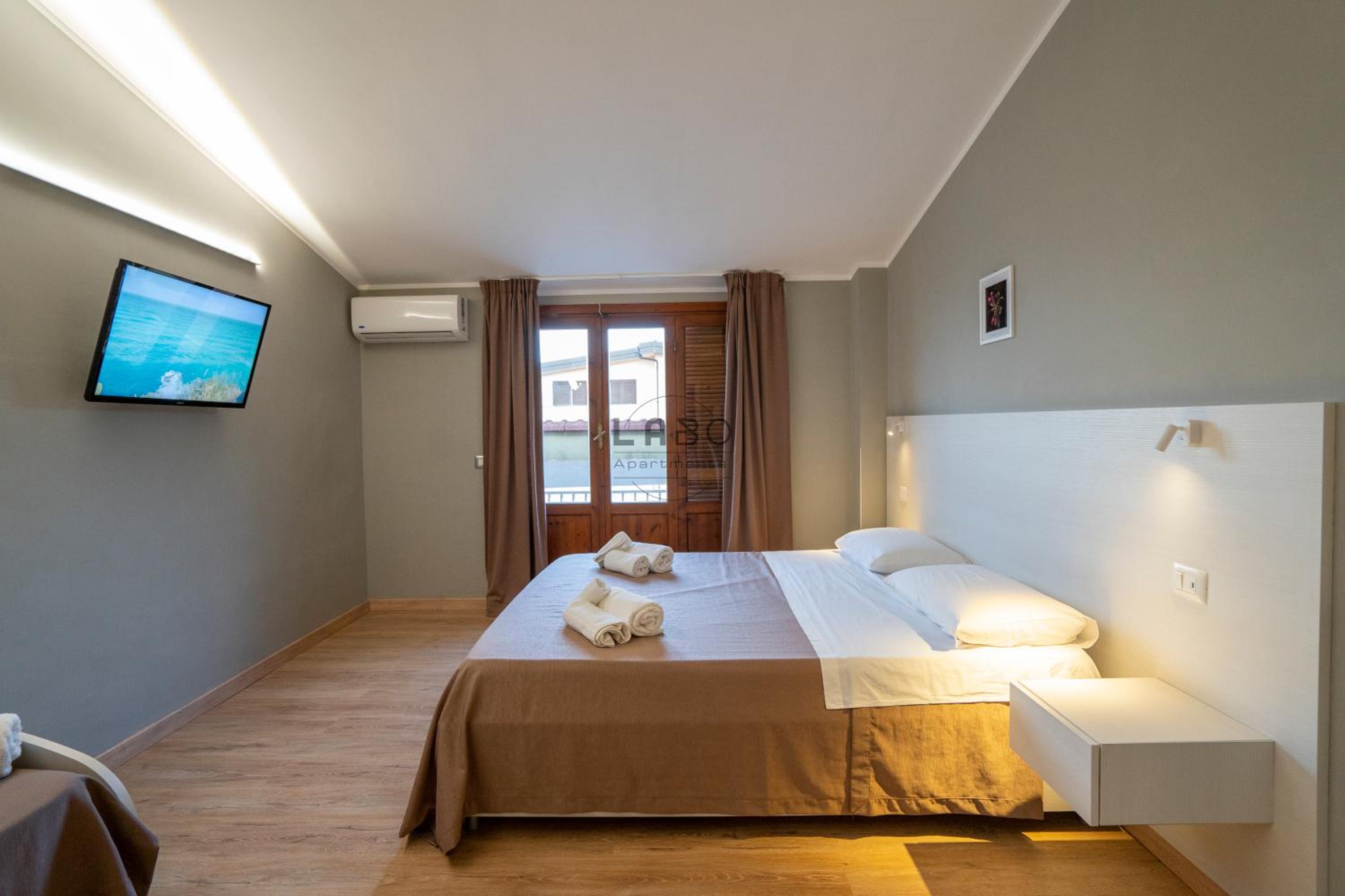 Agàpe Rooms in Tropea photo 5