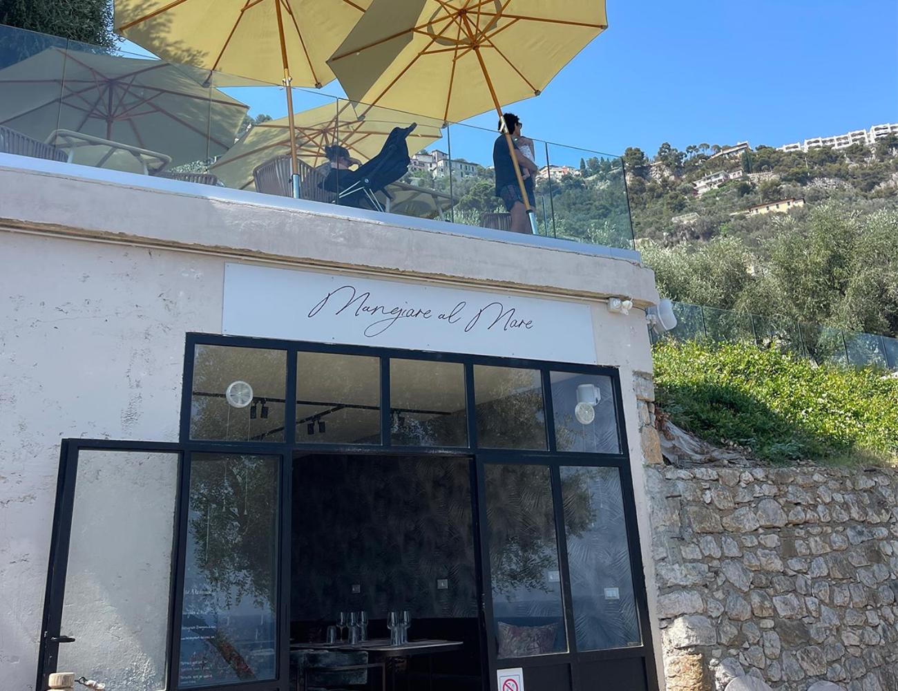 Ibiza style bungalows with sea views in Balzi Rossi