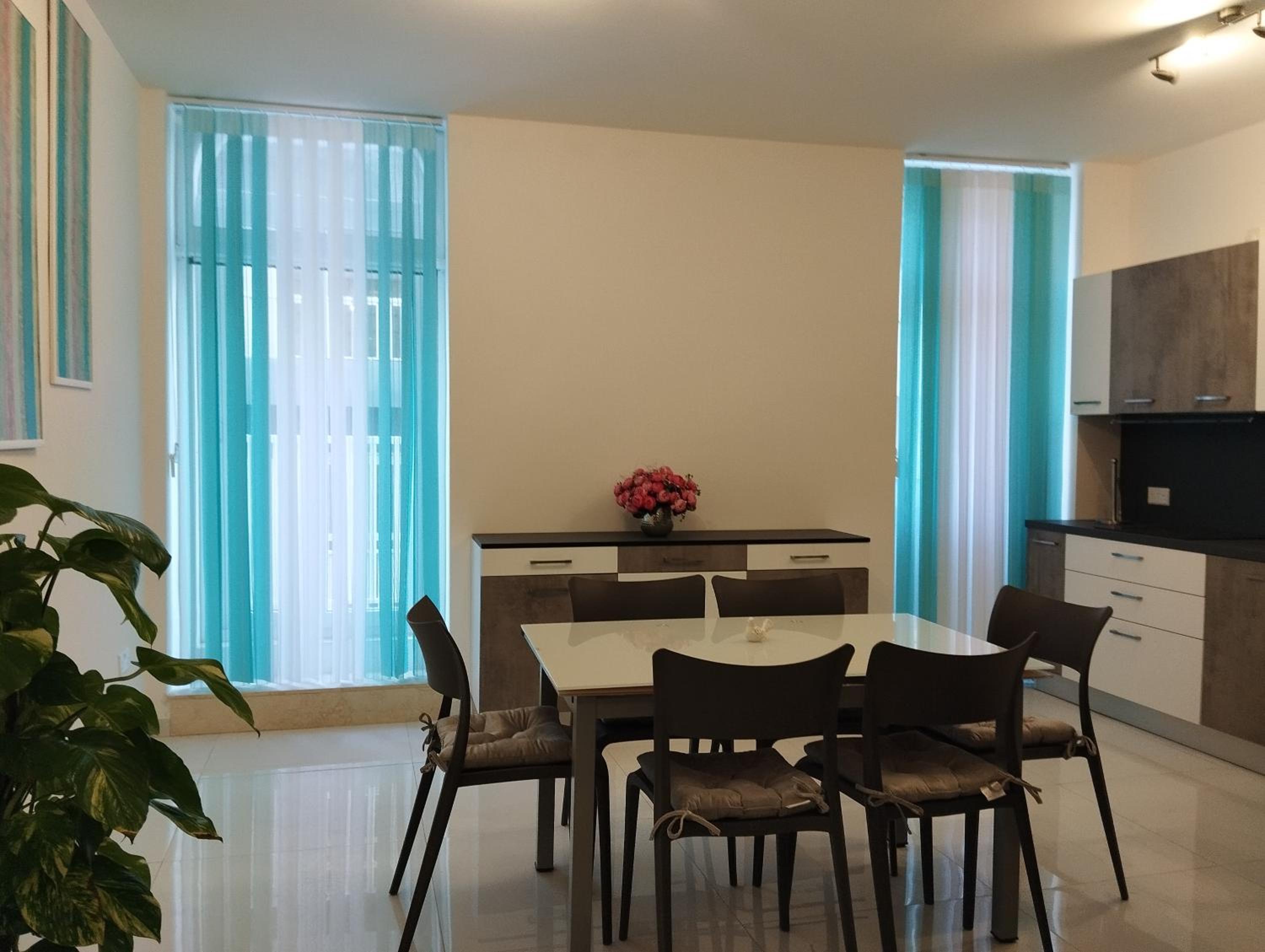 Pearl Apartments