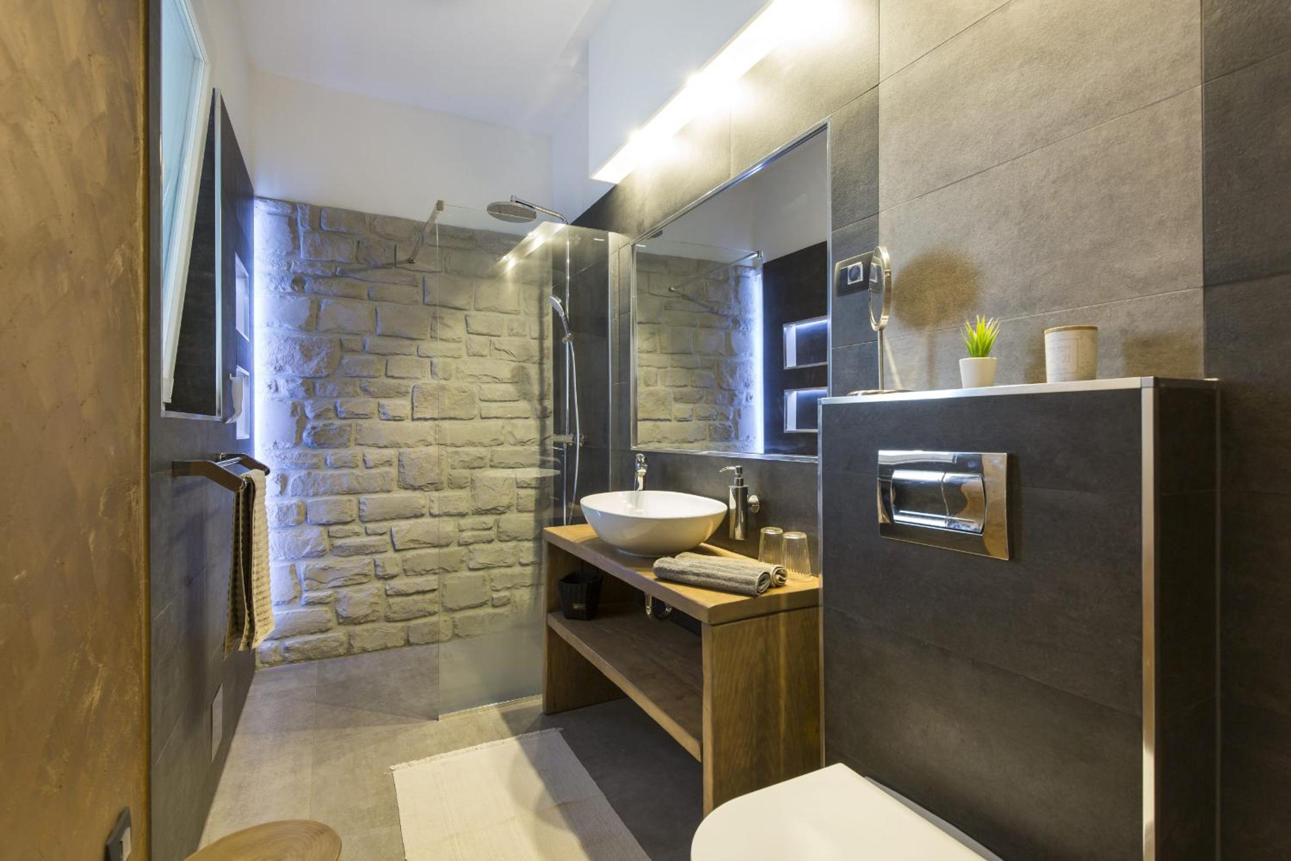Villa Casta Diva with sea view and wellness view 3