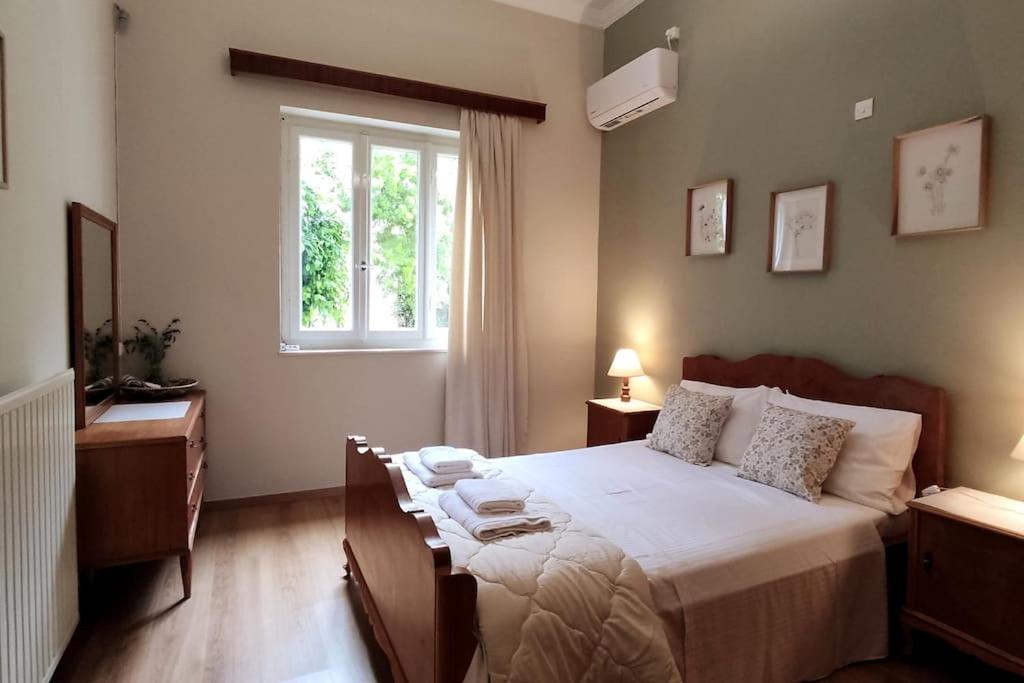 Lavender House in Kiparissia view 4