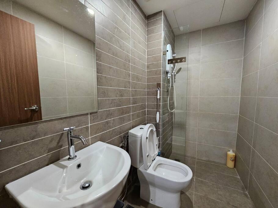 Kozi Square New SGH Cozy Home 3F photo 8