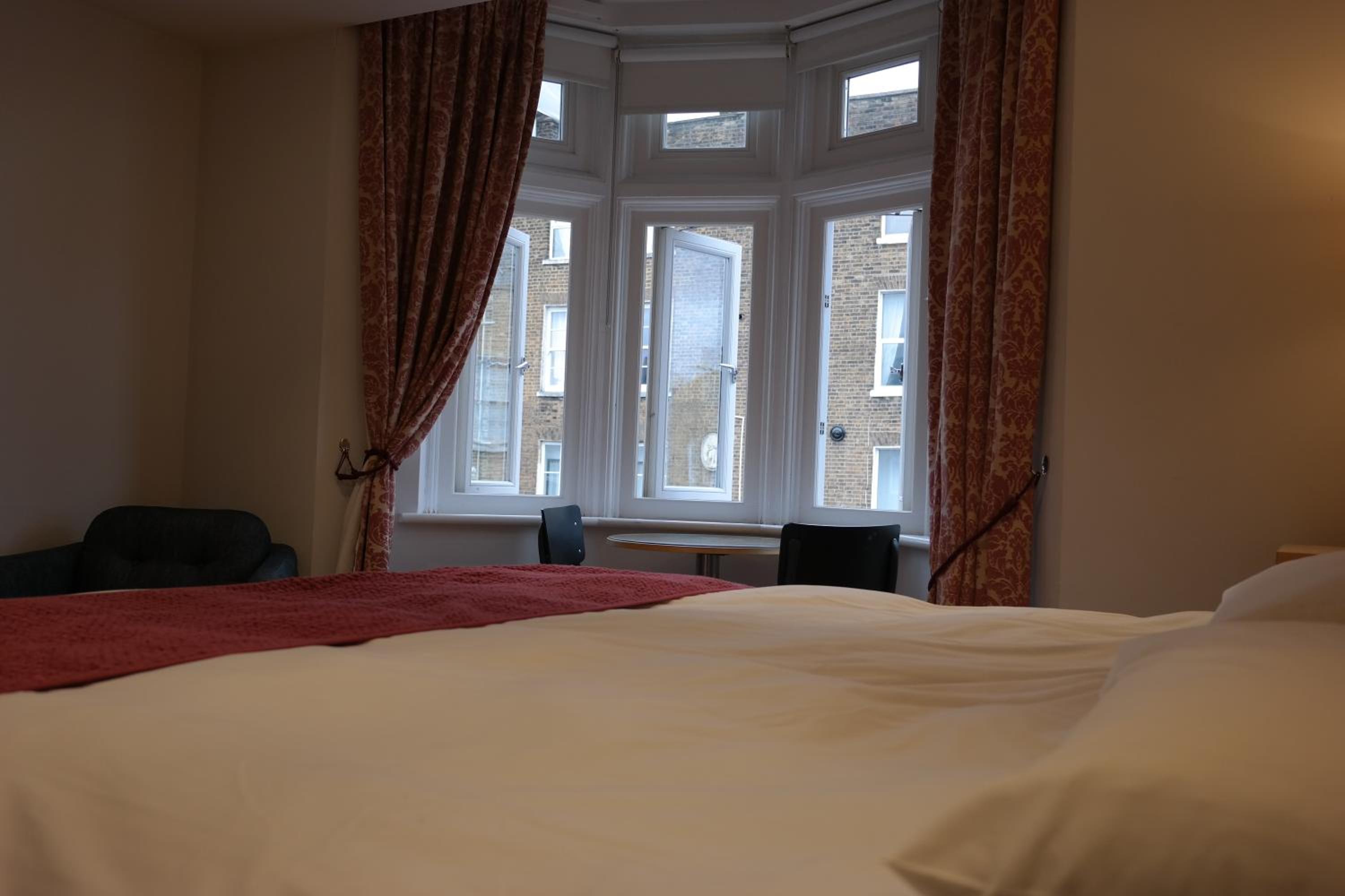 The Alma Rooms