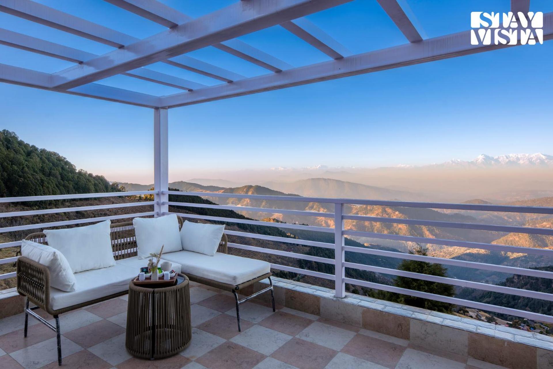 Alpine Haven with Viewing Deck at Mukteshwar Nainital by StayVista view 2