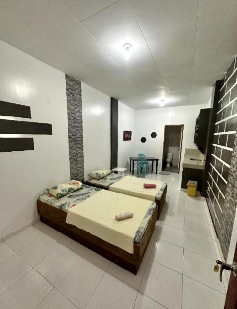 Linden Apartment